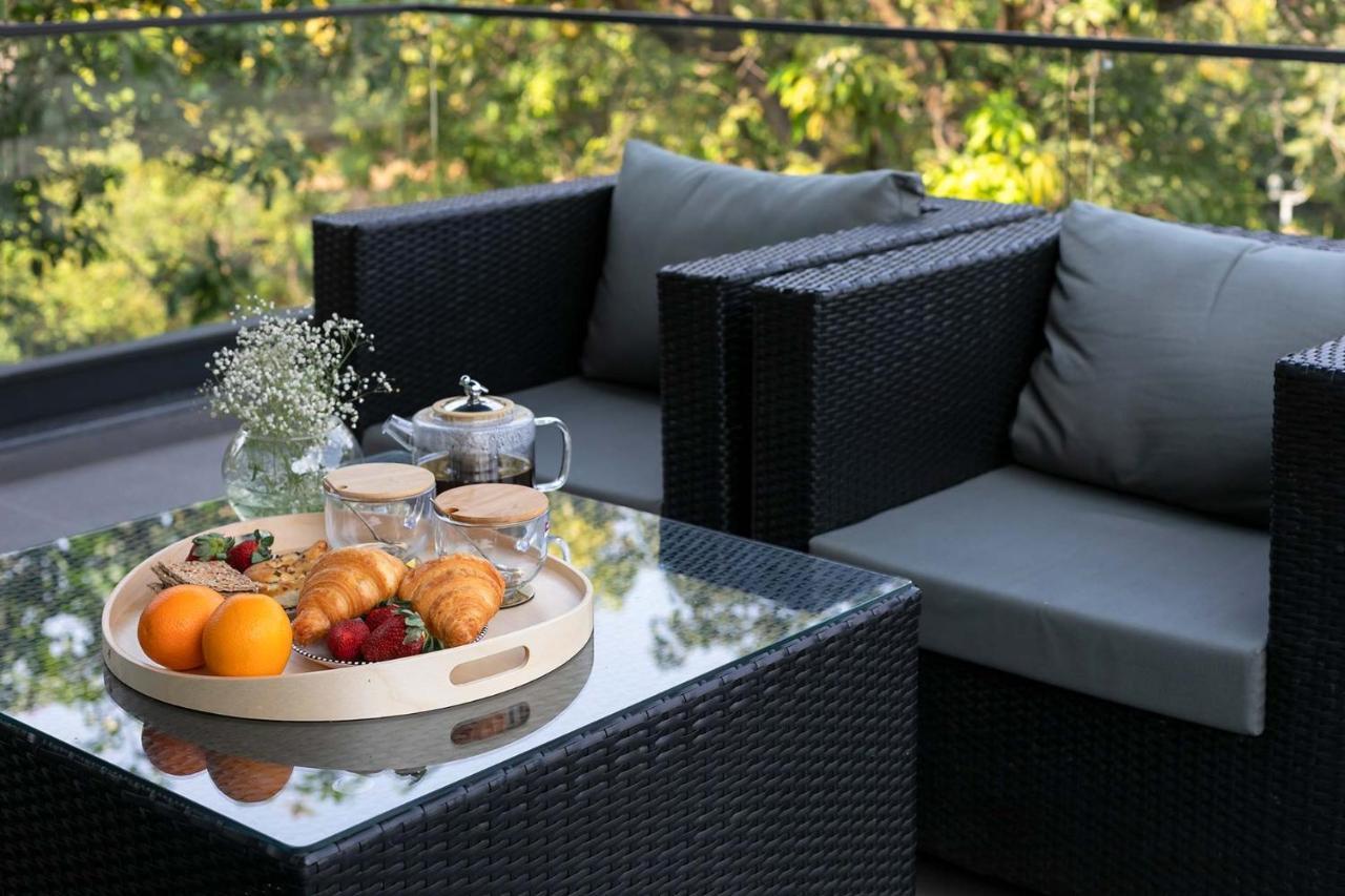 Stayvista At The Charcoal Villa Luxury Collection Alibág Kültér fotó