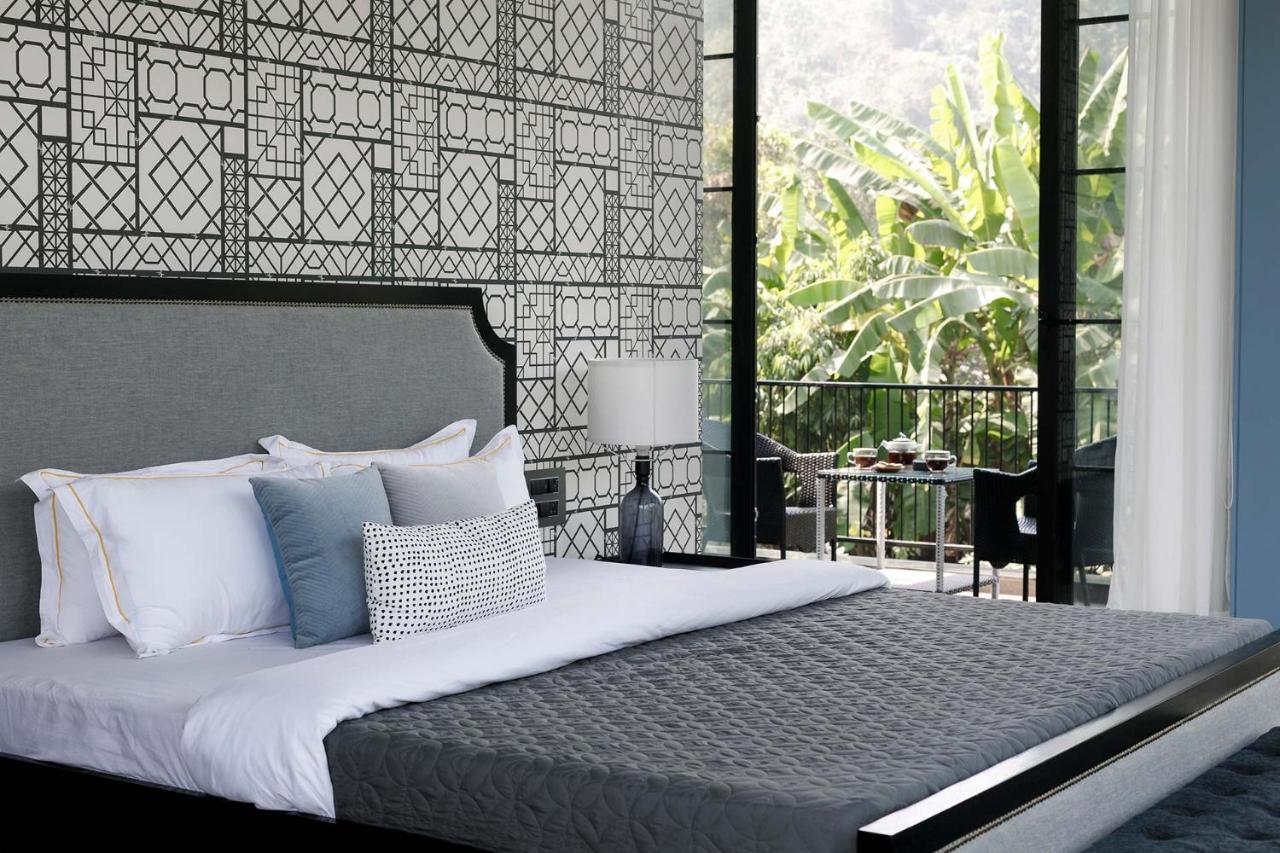 Stayvista At The Charcoal Villa Luxury Collection Alibág Kültér fotó